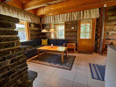 Wohnzimmer mit Terassentür